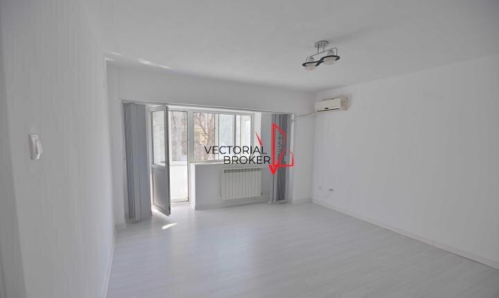 Piata Alba Iulia, Stradal, 2 Camere et1