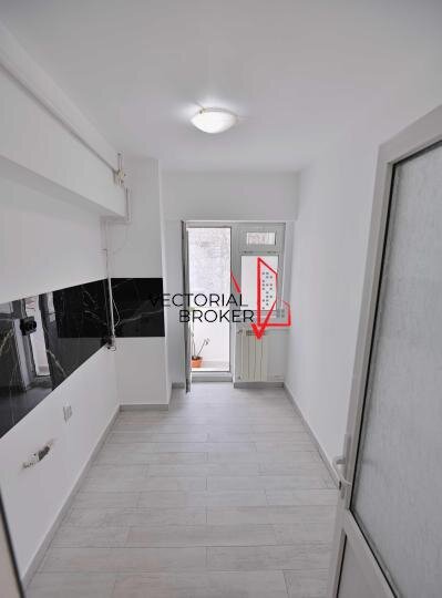 Piata Alba Iulia, Stradal, 2 Camere et1